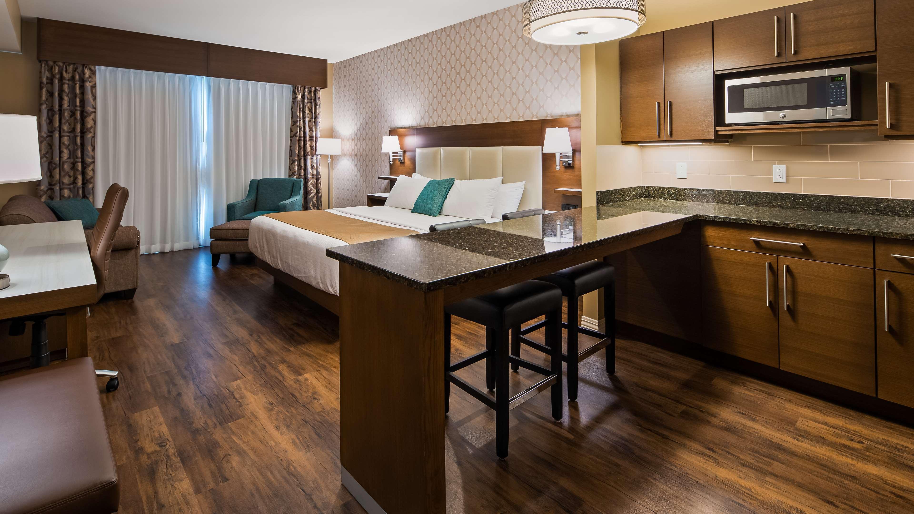 Best Western Plus St. John's Airport Hotel&Suites Exterior foto
