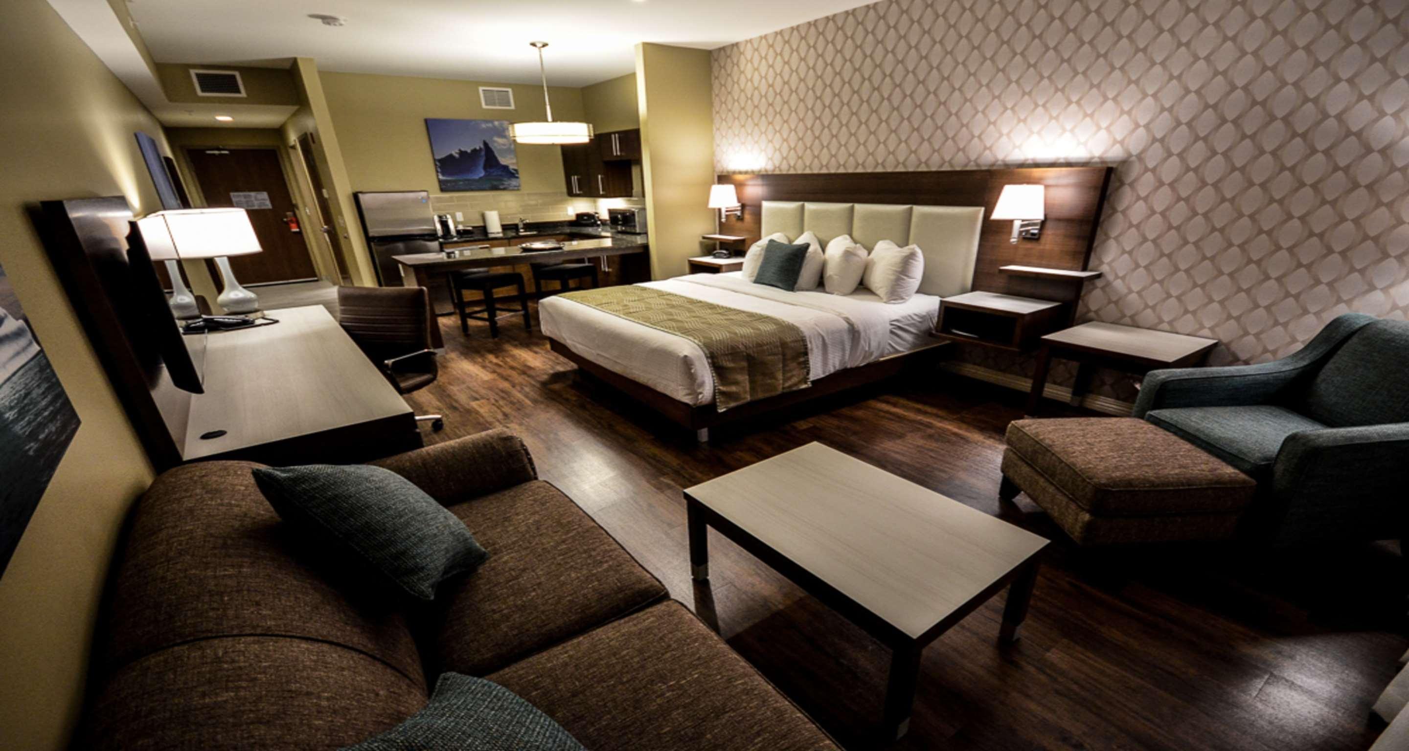 Best Western Plus St. John's Airport Hotel&Suites Exterior foto