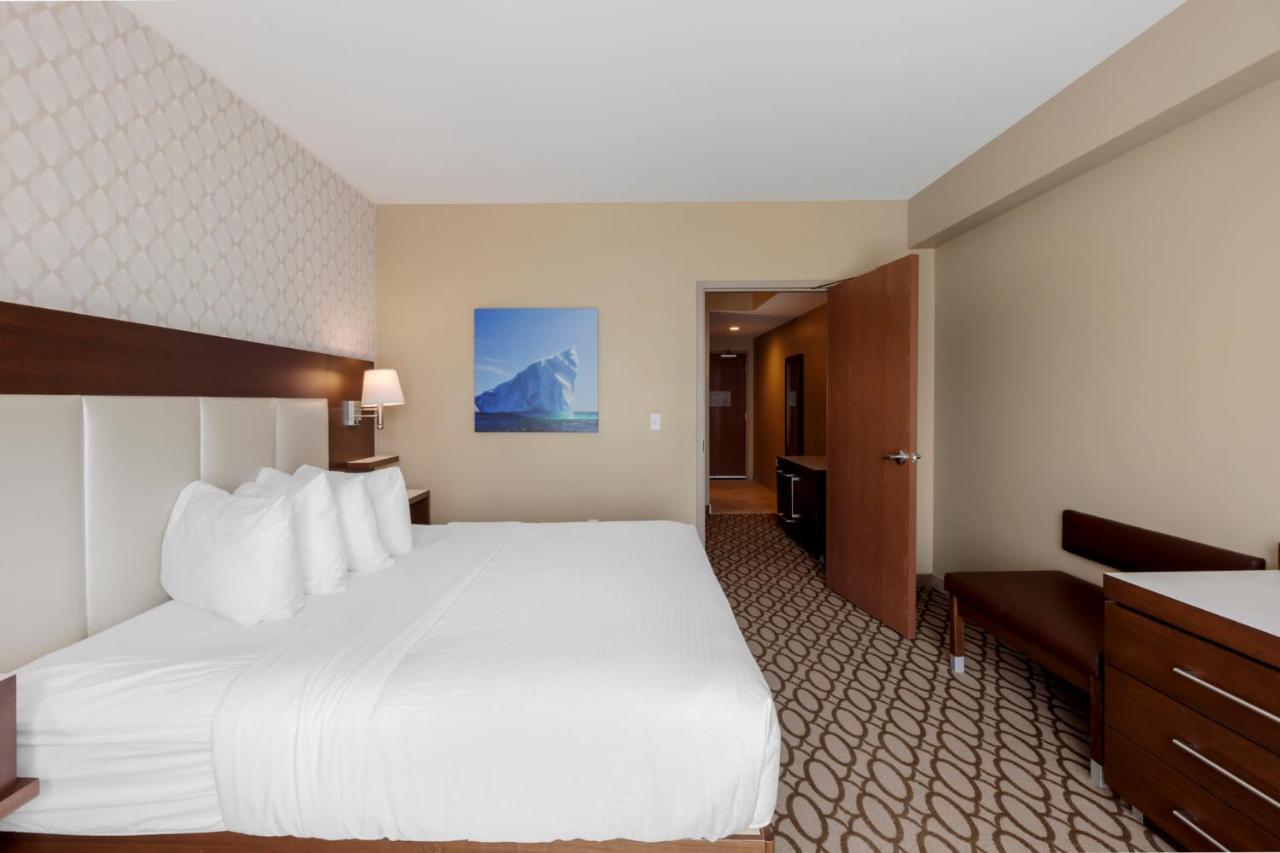 Best Western Plus St. John's Airport Hotel&Suites Exterior foto