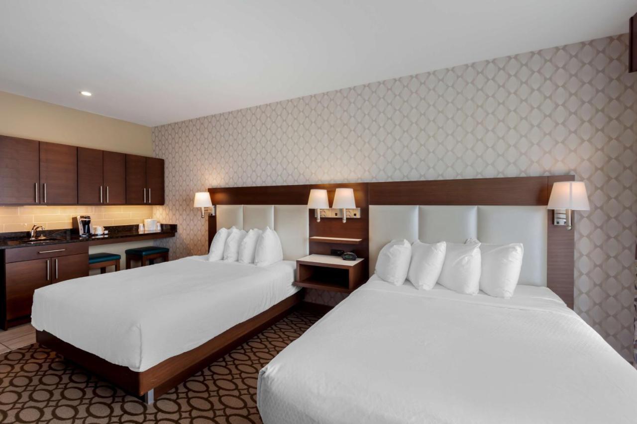Best Western Plus St. John's Airport Hotel&Suites Exterior foto